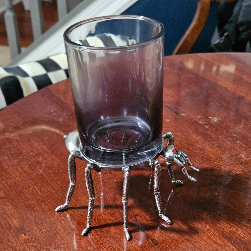RARE HALLOWEEN METAL SCARY SPIDER RED EYES WATER BAR GLASS GOBLET CANDLE HOLDER